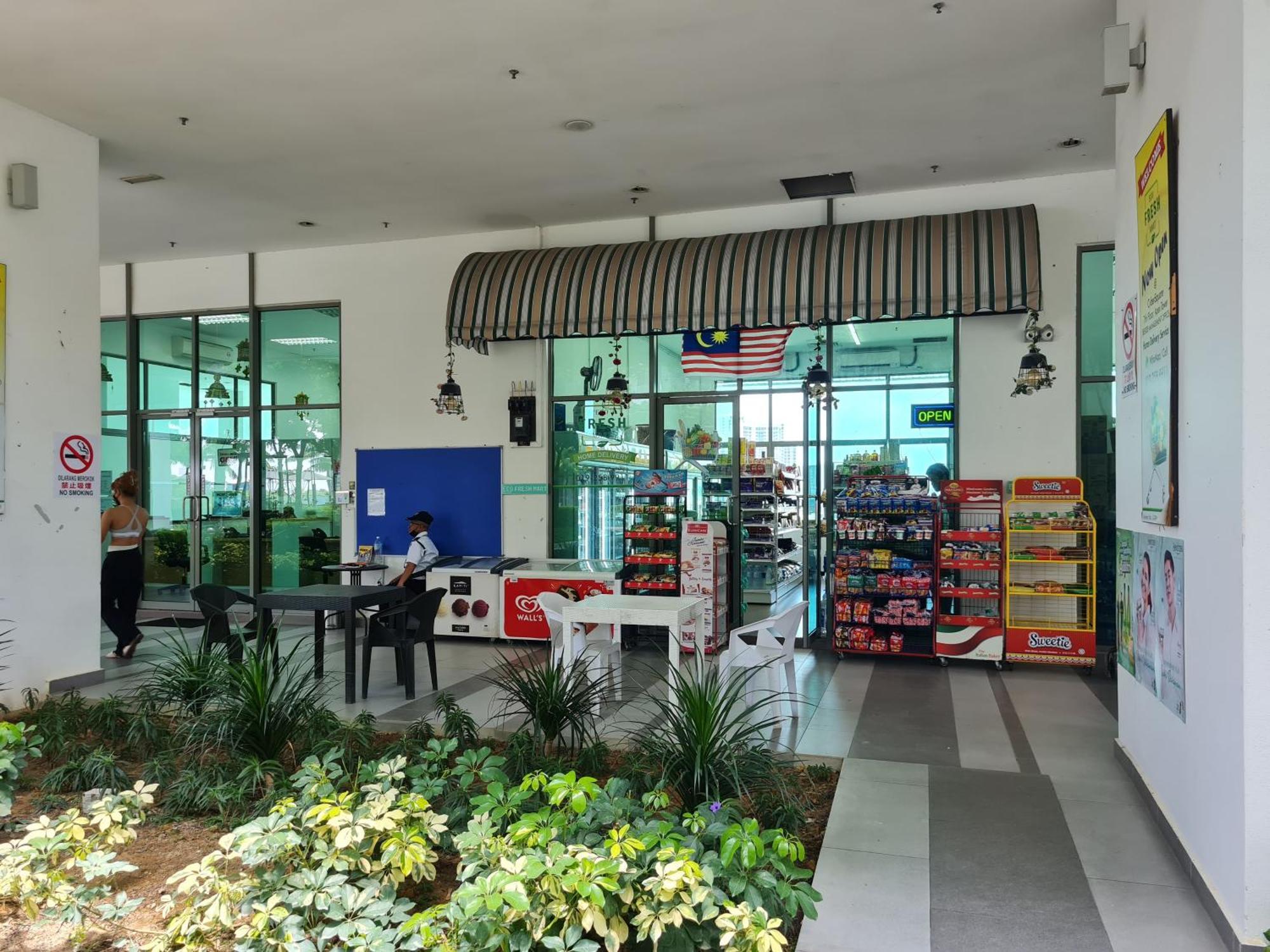 Apartament Hideaway At Cybersquare Cyberjaya Zewnętrze zdjęcie